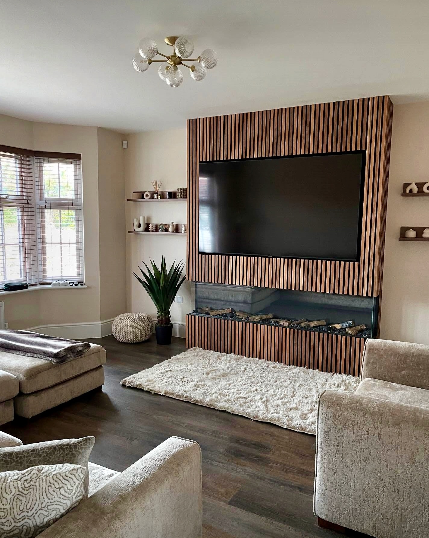 Fresh, deep cleaned living room